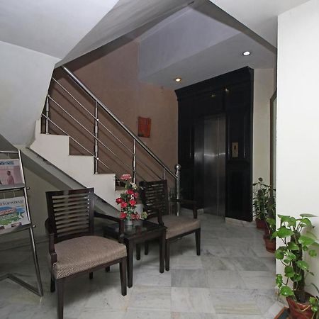 Oyo 5915 Hotel Swagath New Delhi Buitenkant foto