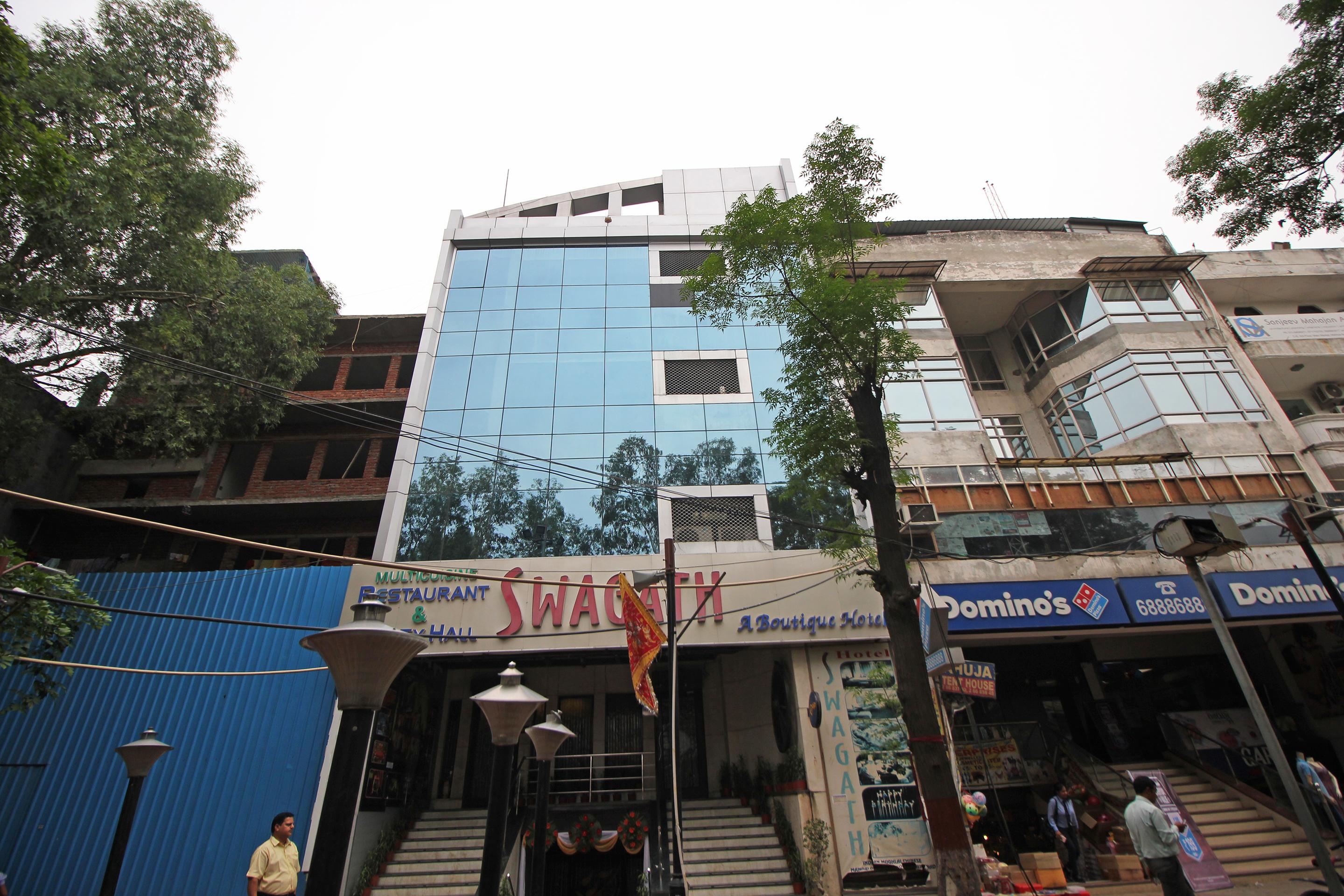 Oyo 5915 Hotel Swagath New Delhi Buitenkant foto