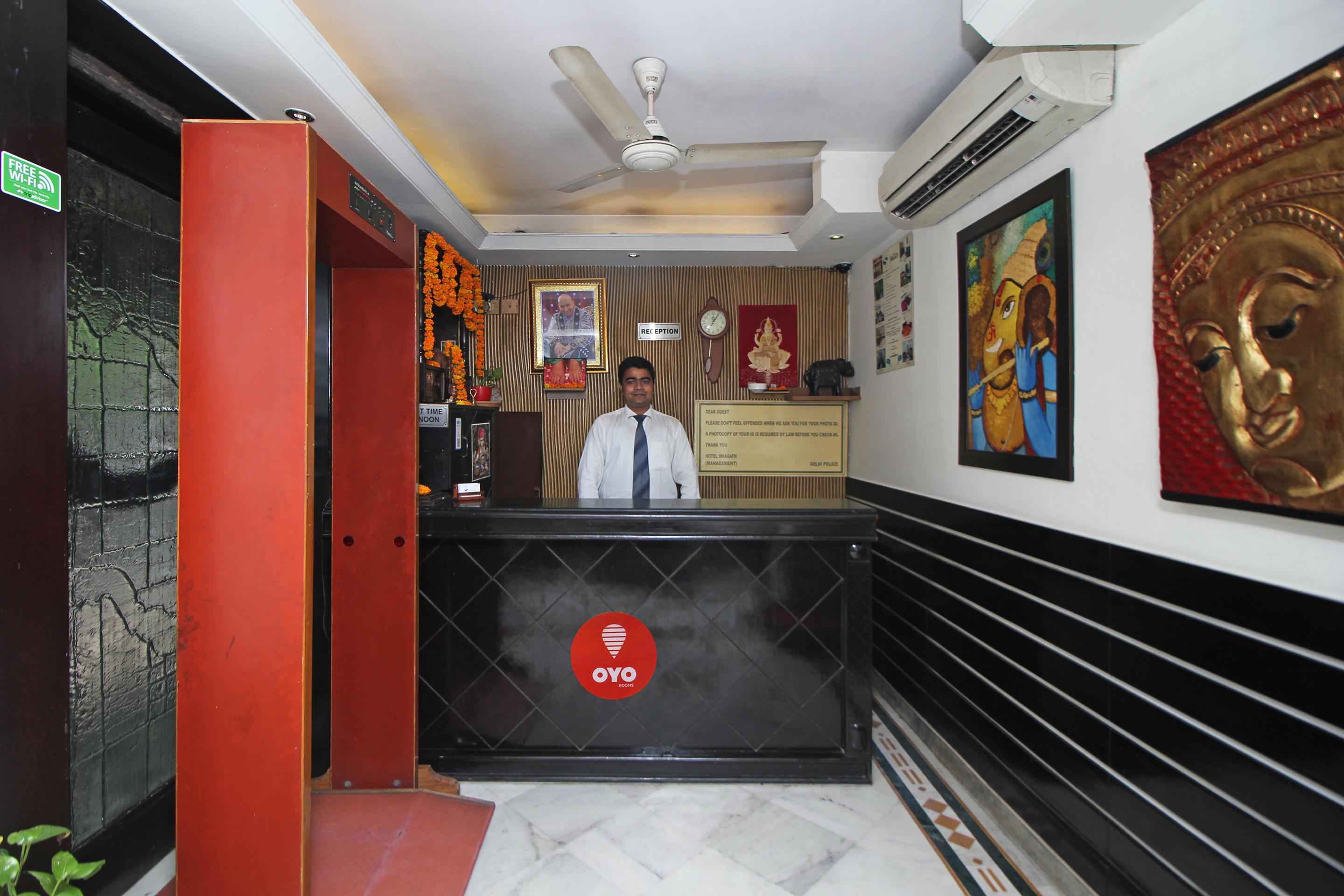 Oyo 5915 Hotel Swagath New Delhi Buitenkant foto