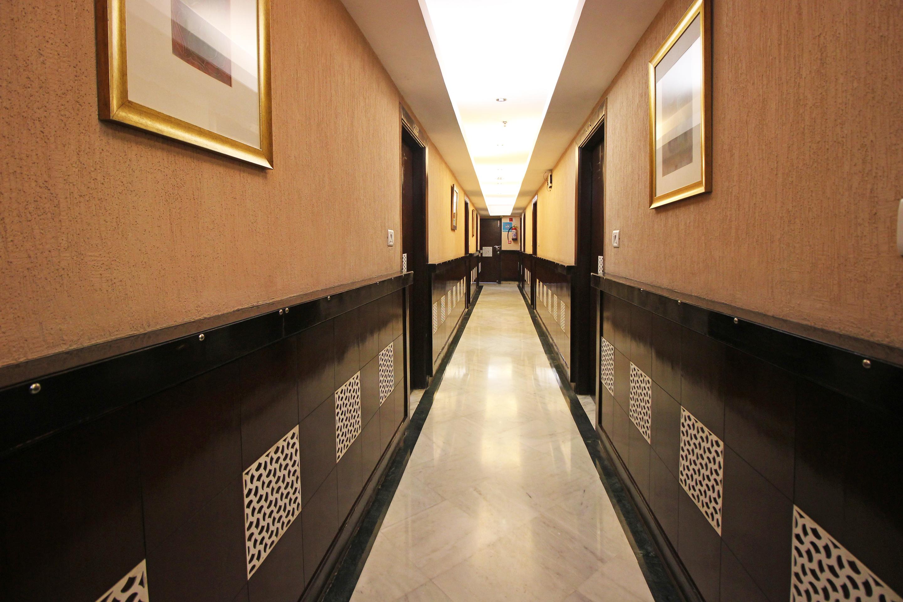 Oyo 5915 Hotel Swagath New Delhi Buitenkant foto
