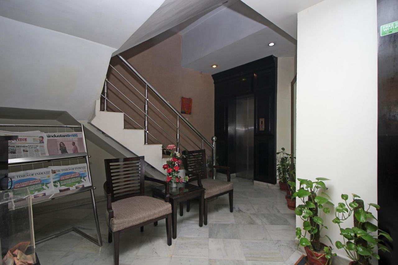 Oyo 5915 Hotel Swagath New Delhi Buitenkant foto